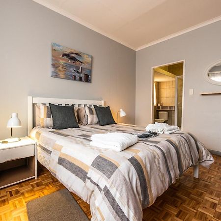 Guesthouse Fischreiher B&B Swakopmund Buitenkant foto